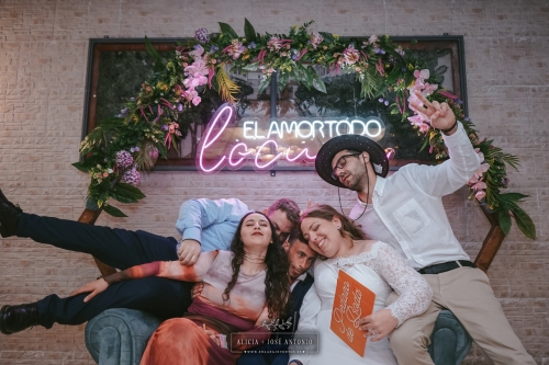 ALICIA  JOSÉ ANTONIO-099