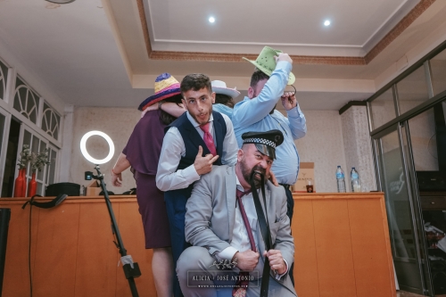 ALICIA  JOSÉ ANTONIO-182