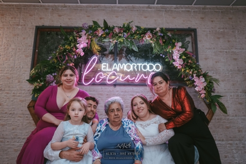 ALICIA  JOSÉ ANTONIO-190