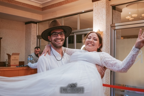 ALICIA  JOSÉ ANTONIO-196