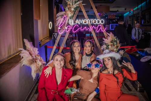JULIAANTONIO-03