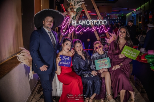 JULIAANTONIO-23