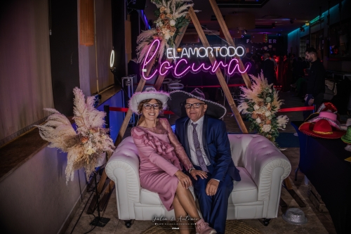 JULIAANTONIO-38
